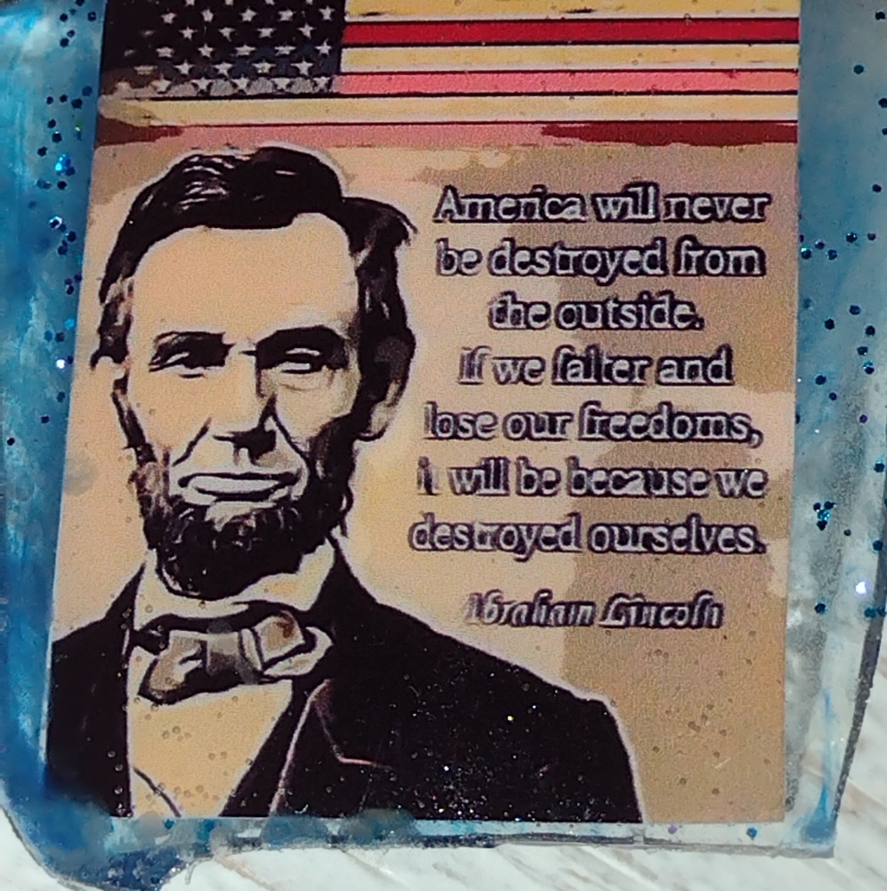 ABE LINCOLN DESIGNER PIN